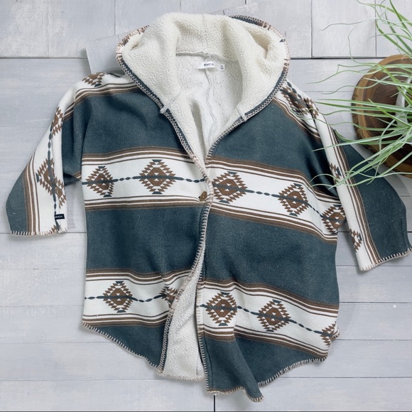 RVCA Other - RVCA Navajo Sherpa Lined Hooded Shawl Pancho Cardigan
